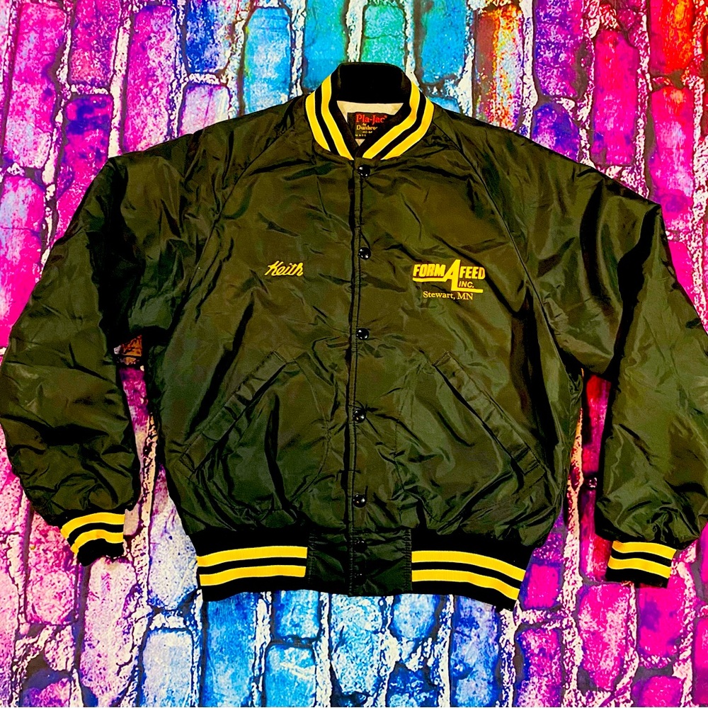 Vintage satin bomber jacket size medium